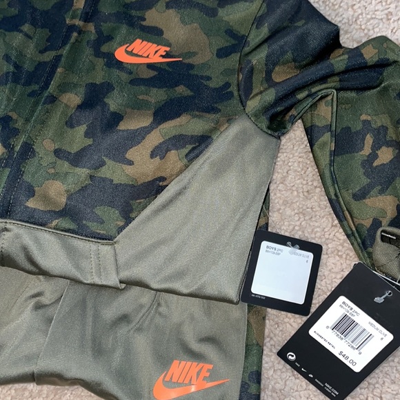 Nike 2-Piece Set Olive/Camouflage - Picture 3 of 6